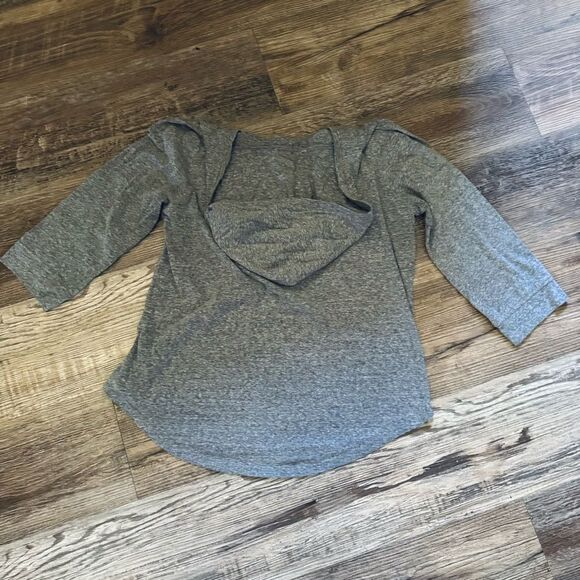 A&I Gray Hooded Top and Patterned Leggings Lounge Set Size Large/XL - Picture 7 of 9